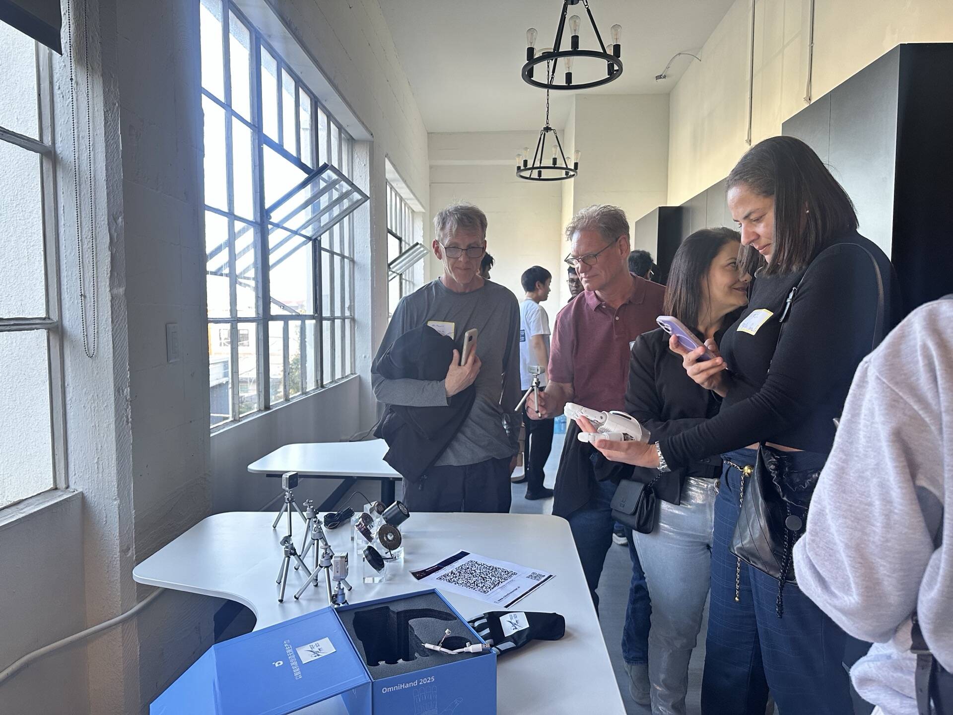 Dexterous hand demo at SVRC